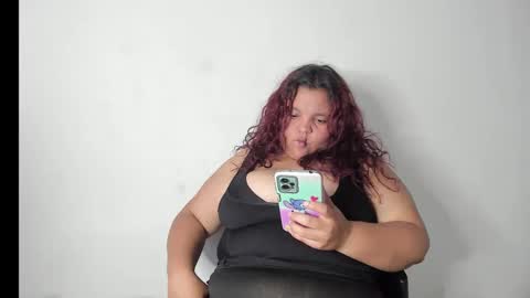 Snapshot of mila_cinnamon13 chatting on 12/09/24, 03:33 mila_cinnamon13 online show from 12/09/24, 03:33