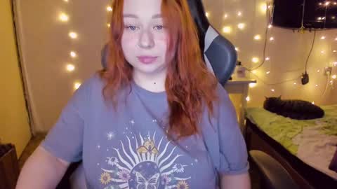 Mila shy sensual person  online show from 02/08/25, 08:32