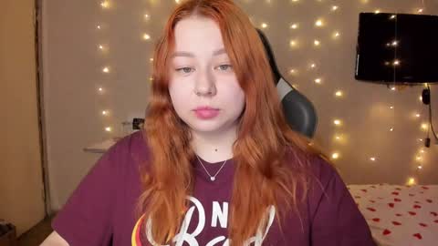 Mila shy sensual person  online show from 03/03/25, 10:49