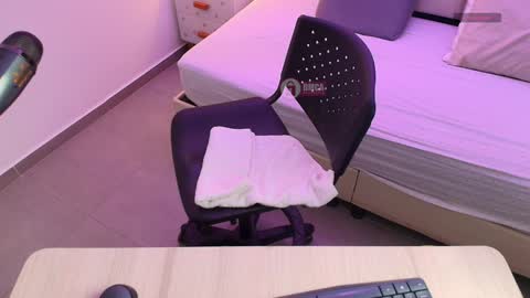 Milena  online show from 01/09/25, 11:25