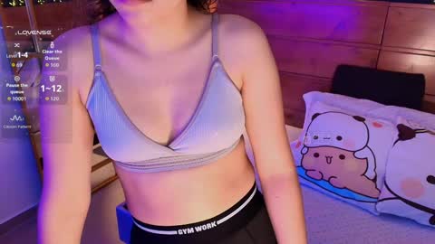 Snapshot of mila_kiitty chatting on 06/08/26, 11:10 Milena online show from 06/08/26, 11:10