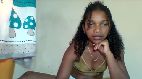 Snapshot of mila_lunah chatting on 03/26/26, 06:52 mila_lunah online show from 03/26/26, 06:52