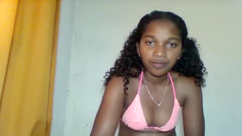 Snapshot of mila_lunah chatting on 03/30/26, 12:50 mila_lunah online show from 03/30/26, 12:50