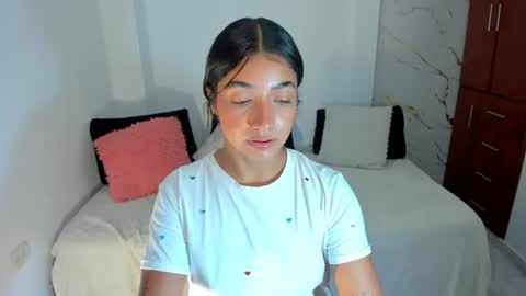 martina online show from 06/25/26, 05:12