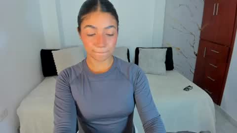 martina online show from 07/02/26, 12:43