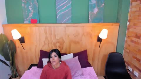 Mila and samy online show from 12/04/25, 12:03