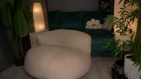 Mila Sapphire online show from 07/26/26, 07:04