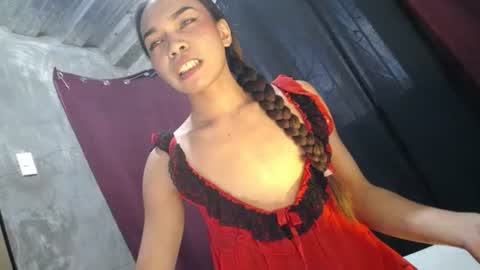 Snapshot of mila_seductressxx chatting on 06/12/26, 01:04 mila_seductressxx online show from 06/12/26, 01:04