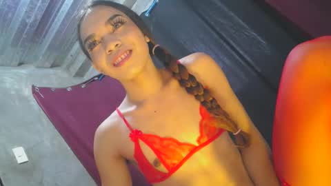 mila_seductressxx online show from 06/30/26, 01:39