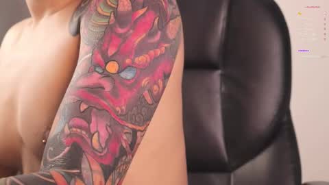 M I L A  online show from 10/13/25, 11:54