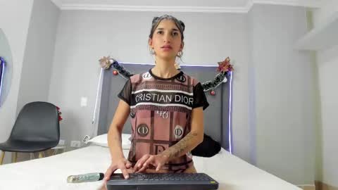          online show from 12/13/24, 10:45