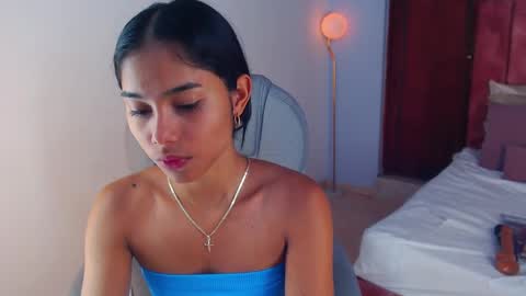 milaa_star online show from 09/23/25, 04:04