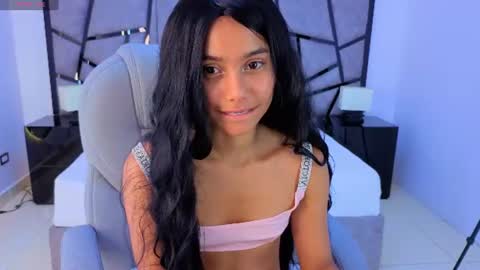 milaa_star online show from 07/01/26, 04:03
