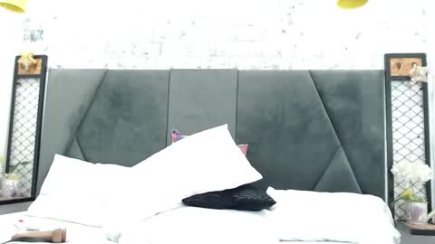 mila online show from 01/10/25, 05:13
