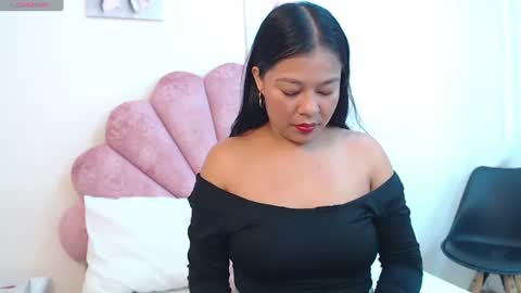 mila online show from 07/23/26, 11:08