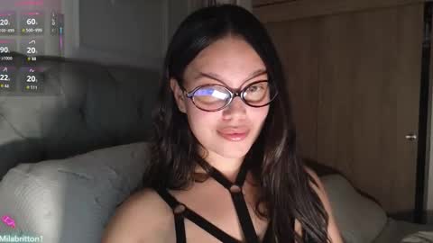 Snapshot of milabritton1 chatting on 11/22/25, 12:31 Vale online show from 11/22/25, 12:31