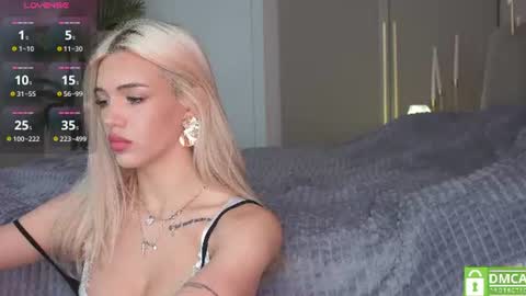 Mila and u can call me sweet bunny online show from 07/13/26, 12:08