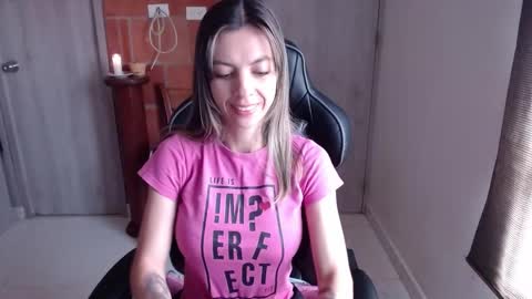 milacoxx8819 online show from 01/30/25, 01:53