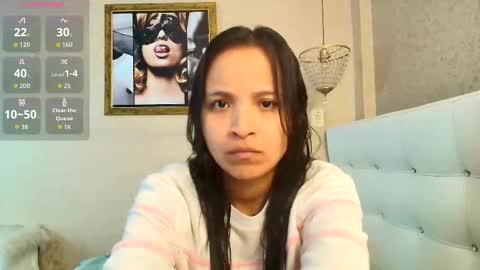 miladiosa online show from 11/30/25, 12:09