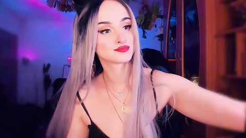 MiladyJolie online show from 02/07/25, 02:29
