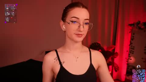 Mila . online show from 07/17/26, 03:39
