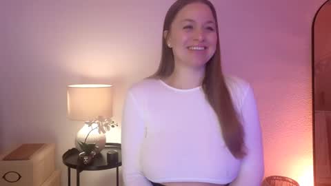 Mila Fleur online show from 02/01/25, 09:11