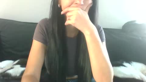 MilaGabor online show from 10/21/25, 03:02