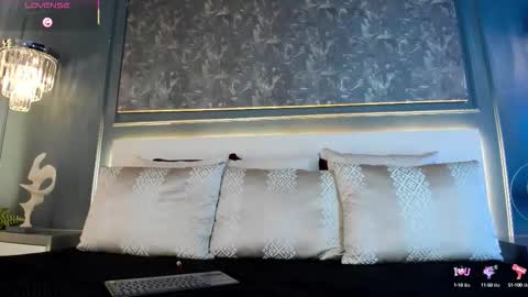    online show from 09/16/25, 10:05