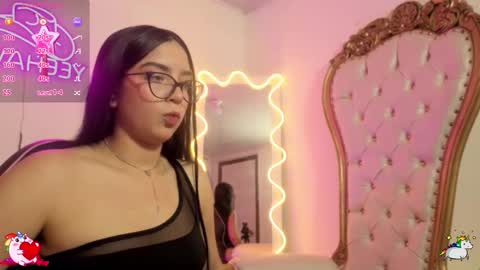 Snapshot of milah_tay chatting on 02/23/26, 11:40 milah_tay online show from 02/23/26, 11:40