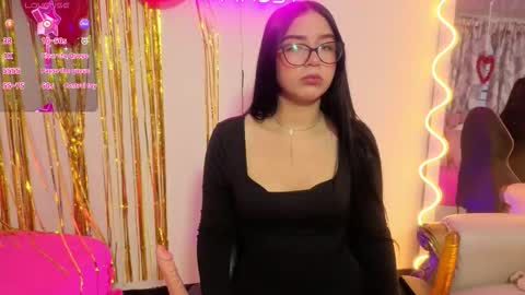 Snapshot of milah_tay chatting on 02/26/26, 11:42 milah_tay online show from 02/26/26, 11:42