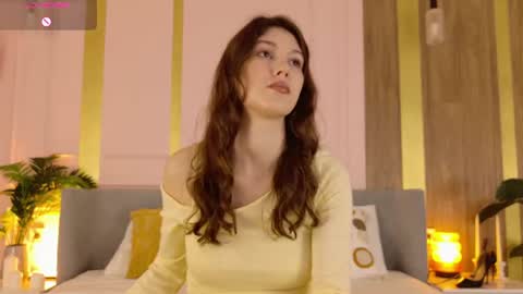 Mila  online show from 07/03/26, 05:03