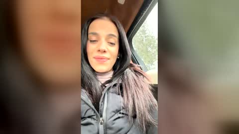 Snapshot of milalunaa chatting on 03/19/26, 12:09 milalunaa online show from 03/19/26, 12:09