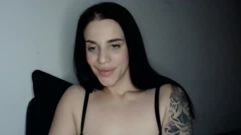 Snapshot of milalunaa chatting on 03/24/26, 08:36 milalunaa online show from 03/24/26, 08:36