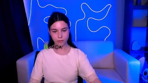 Snapshot of milamiuuu chatting on 06/05/26, 11:49 milamiuuu online show from 06/05/26, 11:49