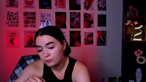 milamiuuu online show from 07/23/26, 01:58