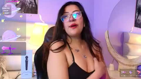 milan_sweetie online show from 06/19/26, 09:51