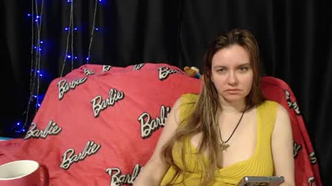 Snapshot of milana696969 chatting on 06/14/26, 04:09 MilAna online show from 06/14/26, 04:09