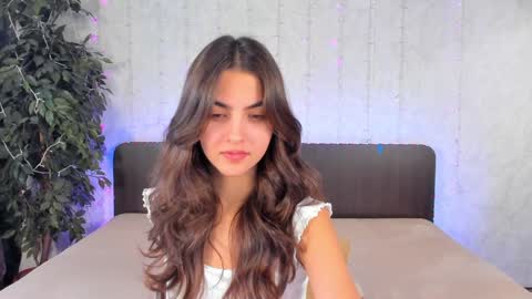 Milana online show from 12/12/24, 08:25