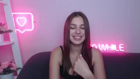 milanaangelas online show from 12/02/24, 11:45