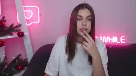 milanaangelas online show from 12/22/24, 05:45