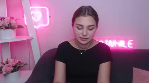 milanaangelas online show from 01/31/25, 11:56