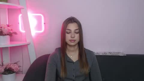 Snapshot of milanaangelas chatting on 11/28/25, 05:54 milanaangelas online show from 11/28/25, 05:54