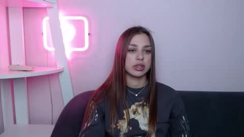 milanaangelas online show from 03/03/26, 08:48