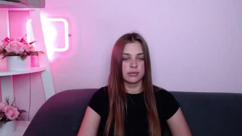 milanaangelas online show from 06/20/26, 04:54