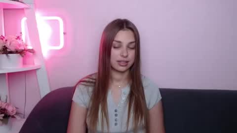 milanaangelas online show from 06/27/26, 01:17