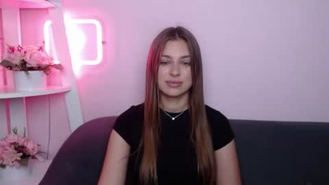 milanaangelas online show from 06/28/26, 04:40