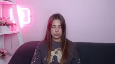 milanaangelas online show from 07/11/26, 05:10