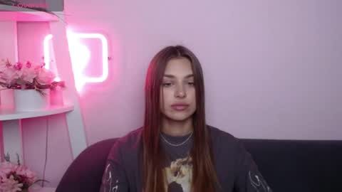 milanaangelas online show from 07/23/26, 05:05