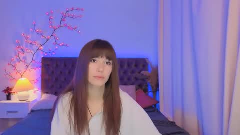 Milana online show from 06/11/26, 05:05