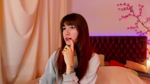 Milana online show from 07/08/26, 12:20